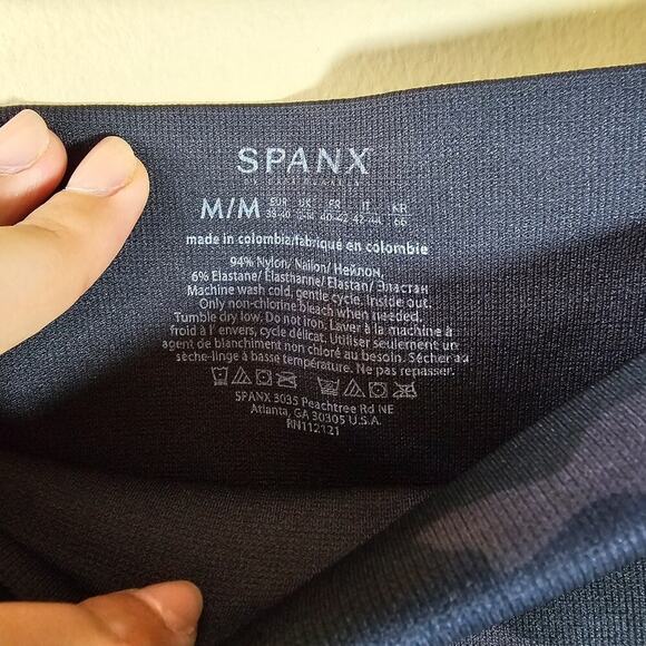 Spanx Look At Me Now Leggings Medium Camo Smoothing Seamless Shaping Seamless - Picture 3 of 9